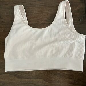 Hatch maternity Elvie sports bra